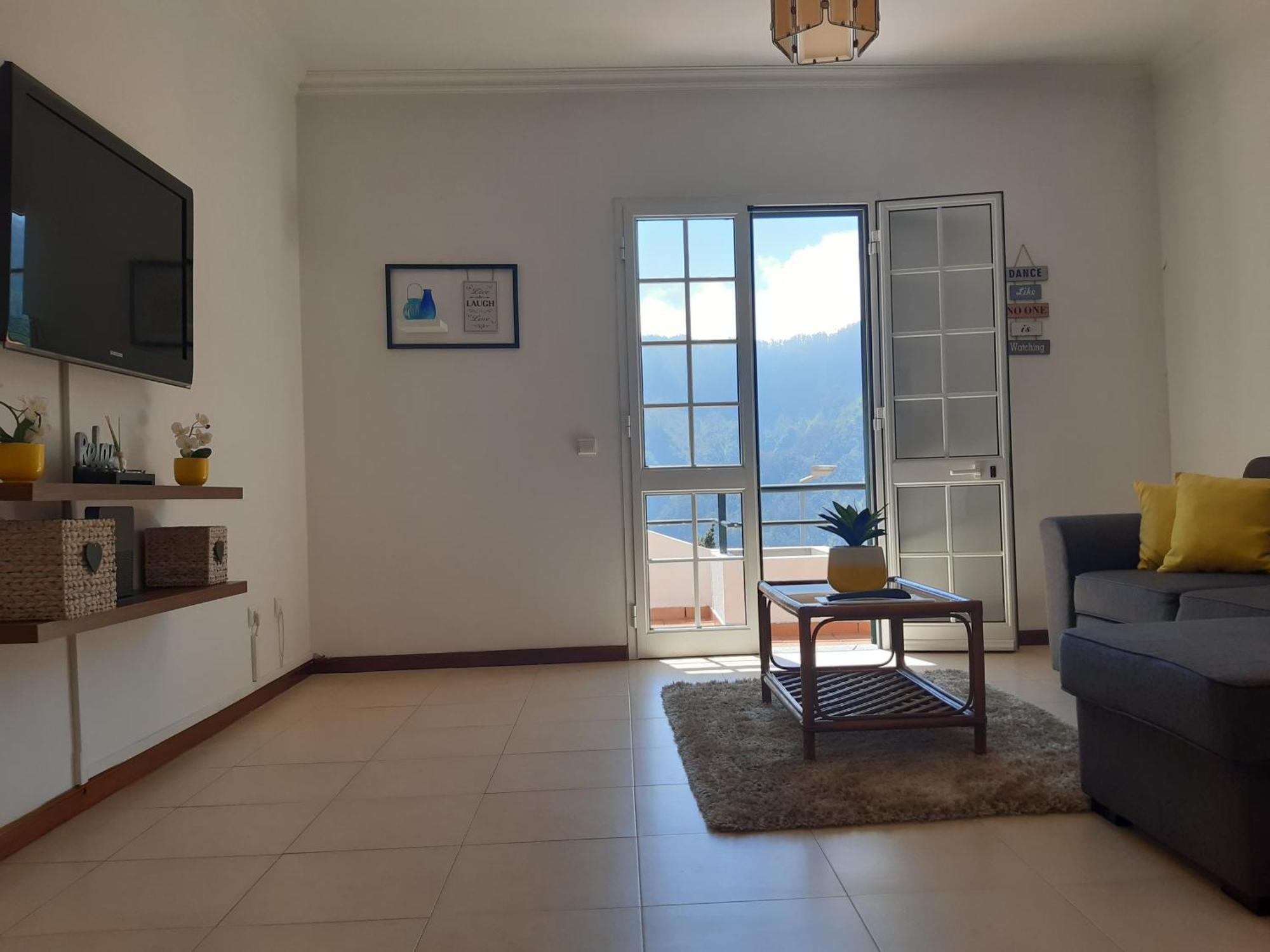 Valley Of Nuns Holiday Apartments Curral Das Freiras Room photo