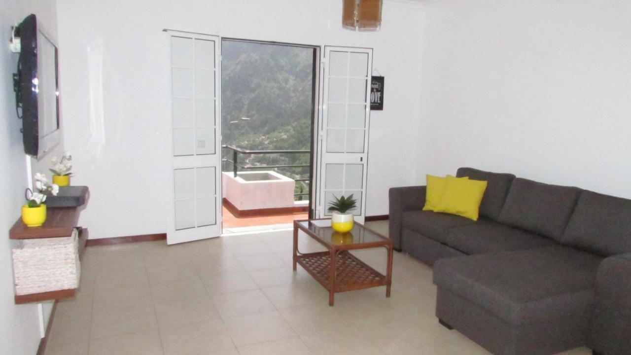 Valley Of Nuns Holiday Apartments Curral Das Freiras Exterior photo